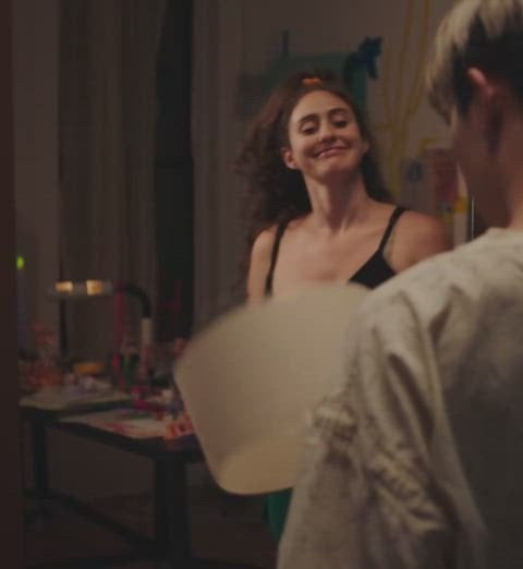 Кэтрин Коэн в фильме «Сложное обслуживание», S3E2 [улучшенная частота кадров: 60 кадров в секунду]
