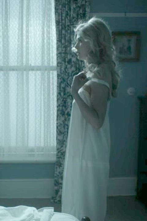 Rosamund Pike | «Женщины в любви» S01E02 | 2011 год