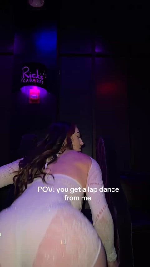 POV: вы получаете танец на коленях от настоящей стриптизерши :)